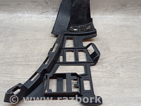 ФОТО Кронштейн кріплення направляюча заднього бампера лівий А1568851114 для Mercedes-Benz GLA-Class Киев