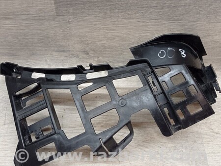 ФОТО Кронштейн кріплення направляюча заднього бампера правий для Mercedes-Benz GLA-Class Киев