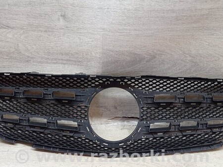 ФОТО Решетка радиатора бампера переднего для Mercedes-Benz GLA-Class Киев