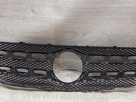 ФОТО Решетка радиатора бампера переднего для Mercedes-Benz GLA-Class Киев