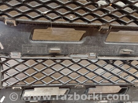 ФОТО Решетка радиатора бампера переднего для Mercedes-Benz GLA-Class Киев