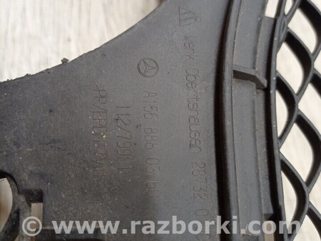 ФОТО Решетка радиатора бампера переднего центральная для Mercedes-Benz GLA-Class Киев