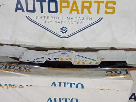 ФОТО Спойлер накладка губа обвіс хром переднього бампера для Mercedes-Benz GLE-Class Киев