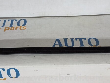 ФОТО Ущільнювач скла передніх лівих дверей для Mercedes-Benz GLK-CLASS X204 (08-15) Киев