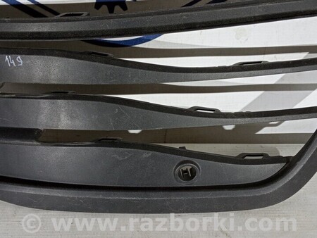 ФОТО Решетка бампера переднего правая для Volkswagen Golf VII Mk7 (08.2012-...) Киев