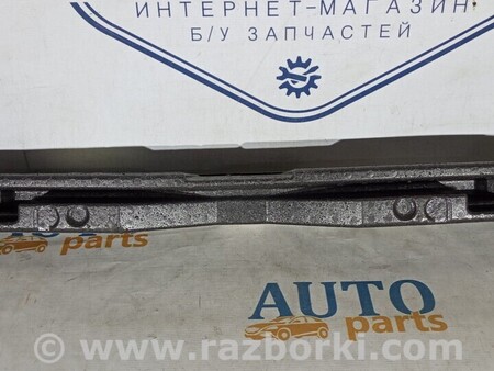 ФОТО Наполнитель бампера для Volkswagen Golf Sportsvan (2014-...) Киев