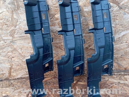 ФОТО Канал для проводки левая сторона для Jeep Grand Cherokee Киев