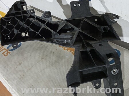 ФОТО Кріплення фари права сторона для Jeep Grand Cherokee Киев