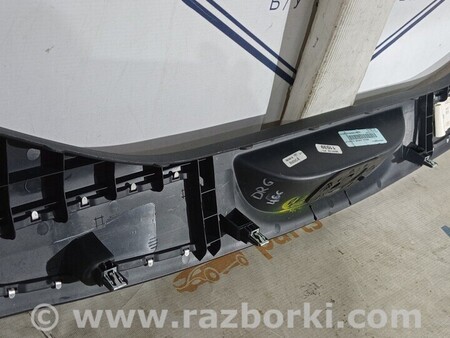 ФОТО Накладка кришки багажника Накладка замка багажника для Jeep Grand Cherokee Киев