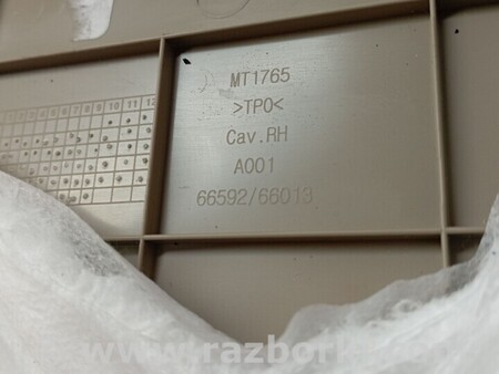 ФОТО Накладка панель центрального туннеля правая для Jeep Grand Cherokee Киев