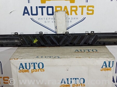 ФОТО Правий поріг для Jeep Grand Cherokee Киев