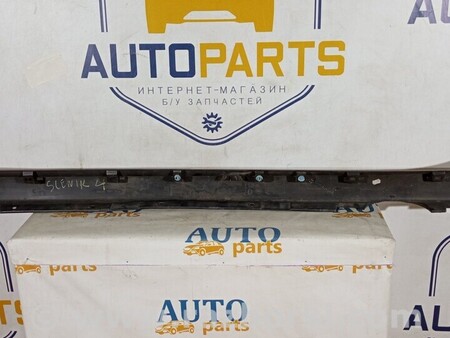 ФОТО Поріг пластиковий правий для Renault Grand Scenic Киев