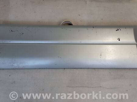 ФОТО Молдинг двери передней правой для Suzuki Grand Vitara Київ