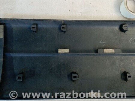 ФОТО Молдинг двери передний для Suzuki Grand Vitara Київ