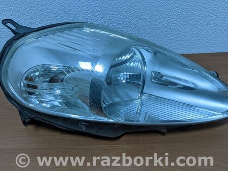 ФОТО Фара передняя правая для Fiat Grande Punto Киев