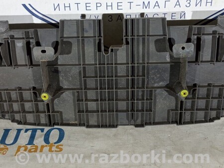 ФОТО Воздуховод дефлектор радиатора нижний повітропровід дефлектор радіатора для Lexus GS Киев