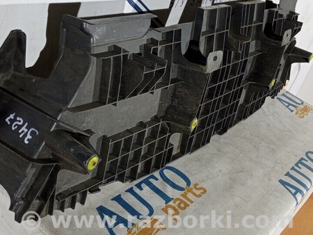 ФОТО Воздуховод дефлектор радиатора нижний повітропровід дефлектор радіатора для Lexus GS Киев