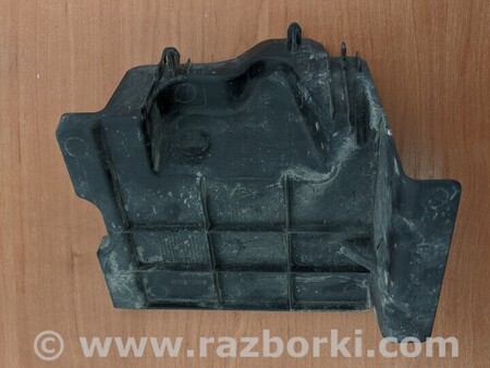 ФОТО Дефлектор бампера левый для Toyota Hilux Киев