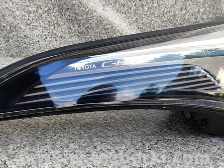 ФОТО Фара передняя правая для Toyota Hilux Киев