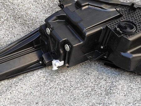 ФОТО Фара передняя правая для Toyota Hilux Киев