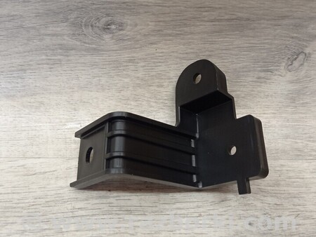 ФОТО Кронштейн кріплення направляюча заднього бампера нижній лівий для Hyundai i20 Киев