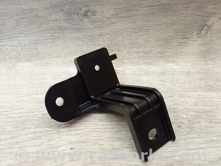 ФОТО Кронштейн кріплення направляюча заднього бампера нижній лівий для Hyundai i20 Киев