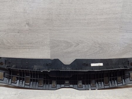 ФОТО Усилитель передней установочной панели для Hyundai i20 Киев