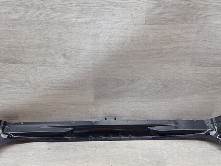 ФОТО Накладка крышки багажника для BMW i3 Киев