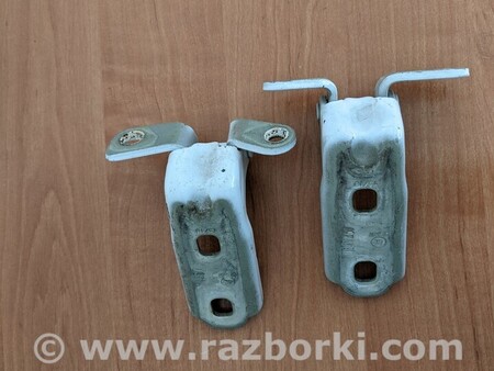 ФОТО Петля двери задней правая для Hyundai i30 Київ