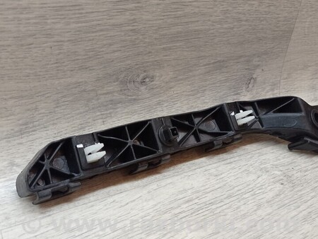 ФОТО Кронштейн кріплення направляюча переднього бампера правий для Hyundai i40 Киев