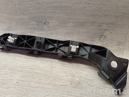 ФОТО Кронштейн кріплення направляюча переднього бампера правий для Hyundai i40 Киев