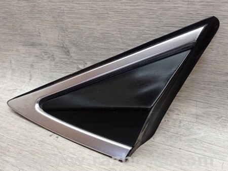 ФОТО Молдинг накладка трикутник крила двері дверки дзеркала для Hyundai i40 Киев