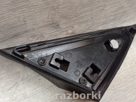 ФОТО Молдинг накладка трикутник крила двері дверки дзеркала для Hyundai i40 Киев