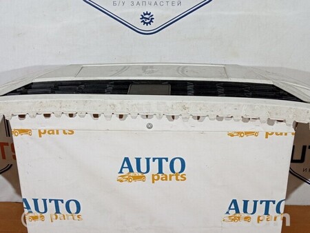 ФОТО Бампер передний трещина для Seat Ibiza Киев