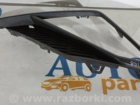 ФОТО Решетка бампера переднего левая для Seat Ibiza Киев