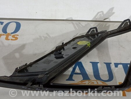 ФОТО Решетка бампера переднего левая для Seat Ibiza Киев