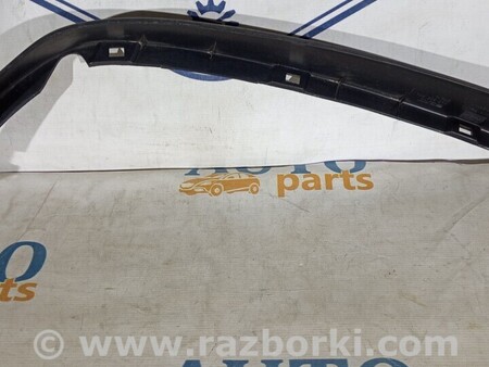 ФОТО Спойлер переднего бампера правая Спойлер переднього бампера для Seat Ibiza Киев