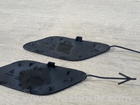 ФОТО Заглушка бампера буксировочного крюка задняя для Opel Insignia Киев