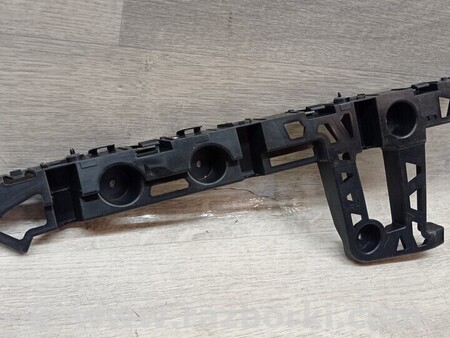 ФОТО Кронштейн кріплення башмак опора направляюча заднього бампера для Opel Insignia Киев