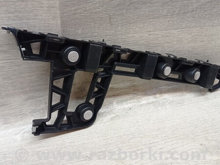 ФОТО Кронштейн кріплення башмак опора направляюча заднього бампера для Opel Insignia Киев