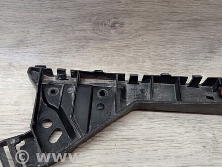 ФОТО Кронштейн кріплення направляюча крила переднього бампера лівий для Opel Insignia Киев