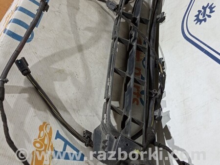 ФОТО Решетка бампера переднего центральная проводкой решітка для Opel Insignia Киев