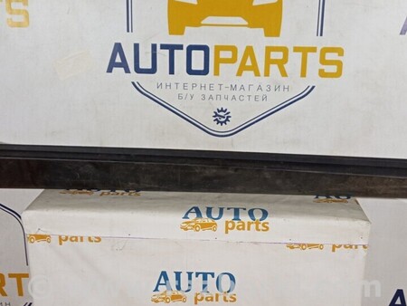 ФОТО Поріг пластиковий правий для Hyundai ix35 Tucson Київ