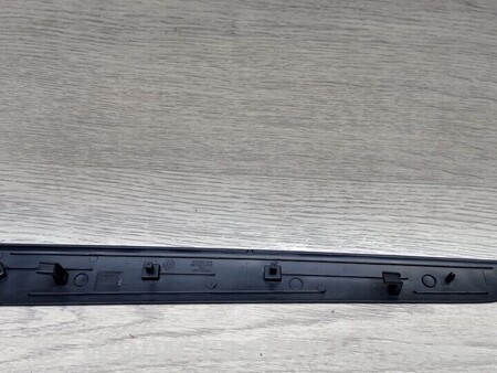 ФОТО Молдинг накладка карти двері внутрішня задня ліва для Volkswagen Jetta (все года выпуска + USA) Киев