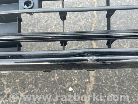 ФОТО Рестайлінг Бампер передний нижньою решіткою для Volkswagen Jetta (все года выпуска + USA) Киев