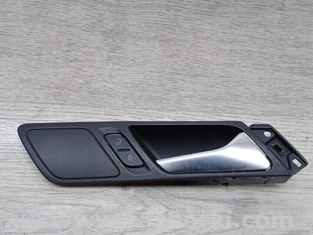 ФОТО Ручка двері внутрішня передня права для Volkswagen Jetta (все года выпуска + USA) Киев