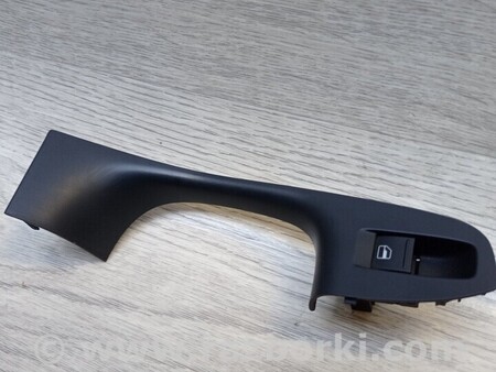 ФОТО Ручка двері дверки внутрішня задня ліва для Volkswagen Jetta (все года выпуска + USA) Киев