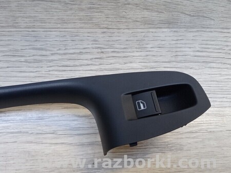 ФОТО Ручка двері дверки внутрішня задня ліва для Volkswagen Jetta (все года выпуска + USA) Киев