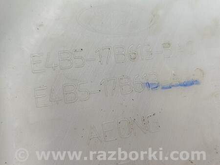 ФОТО Бачек Омывателя для Ford Ka Киев