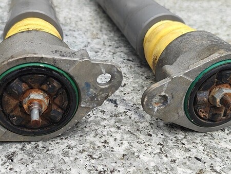 ФОТО Задние амортизаторы комплект для Ford Ka Киев